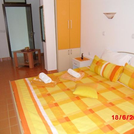 Karoski Apartments & Suites Ohrid Exterior foto